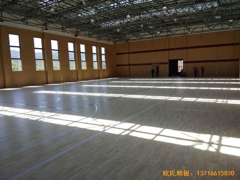 浙江德清縣三合體藝館體育地板鋪設案例4