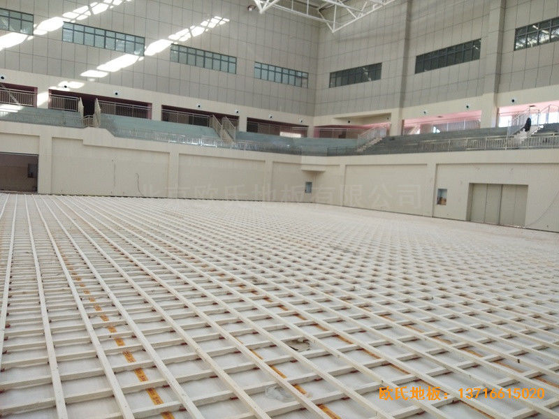 云南紅河州財經大學體育館運動木地板鋪裝案例2