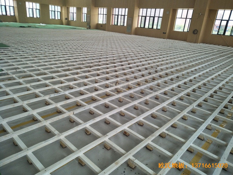 上海松江區佘北學校運動館運動地板安裝案例2