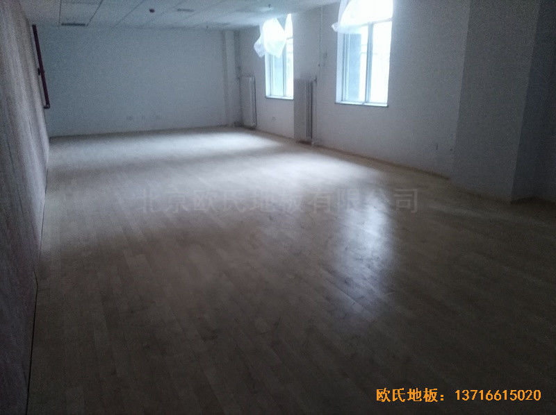 北京朝陽運(yùn)動(dòng)館體育地板鋪設(shè)案例4