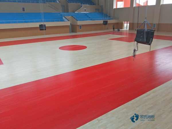 那里有運動場館地板生產(chǎn)公司