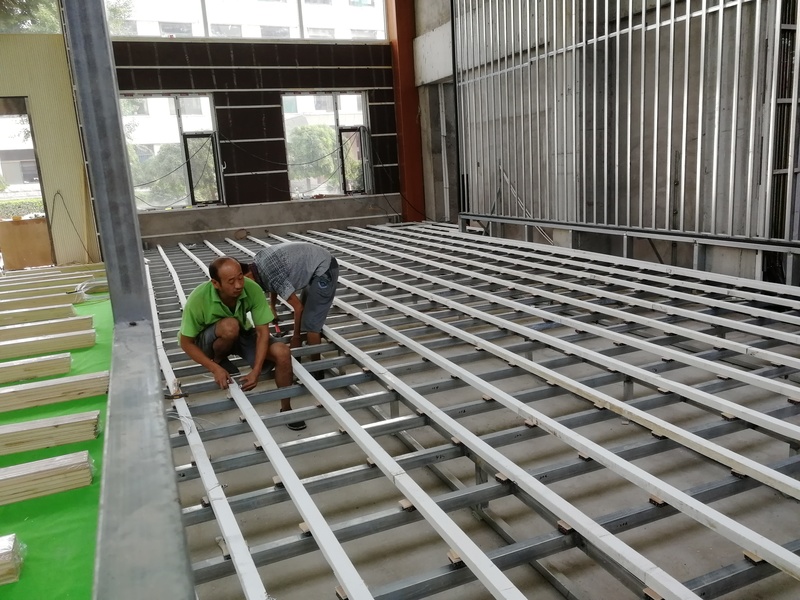 晉中中鐵三局六公司舞臺(tái)木地板施工案例2