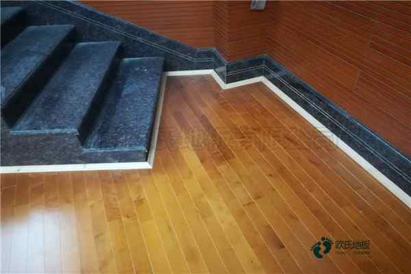 運動館室內實木地板3