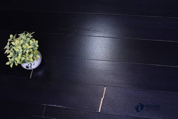 楓木運(yùn)動(dòng)籃球木地板較低價(jià)格