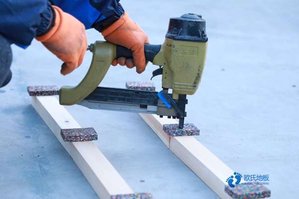 楓樺木運動籃球木地板價格便宜