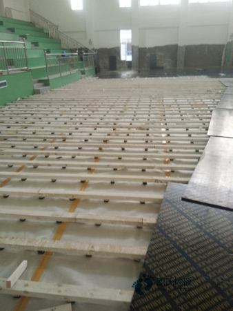 運(yùn)動(dòng)木地板施工所1