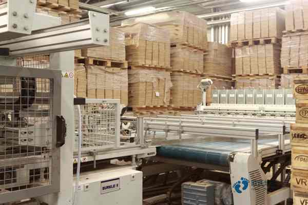 籃球場木地板鋪裝施工規(guī)范1