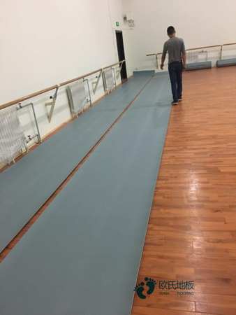 籃聯(lián)認證楓木籃球木地板優(yōu)點2