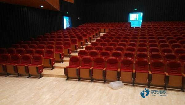籃球館木地板的價格表2
