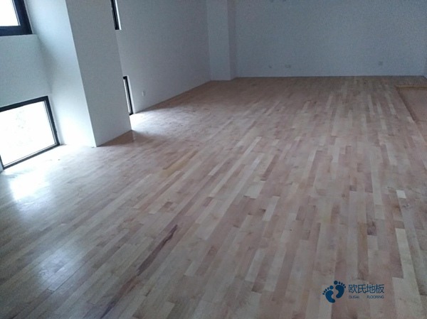 20厚體育場地木地板品牌哪個好1