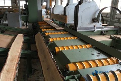 國(guó)產(chǎn)體育場(chǎng)地木地板施工團(tuán)隊(duì)