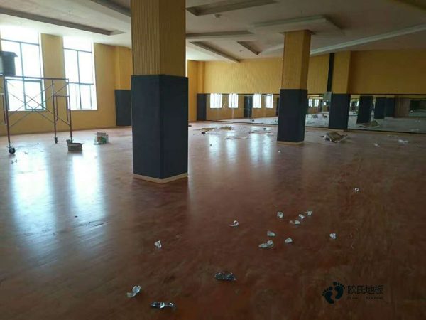 定制籃球場地地板哪個品牌好3